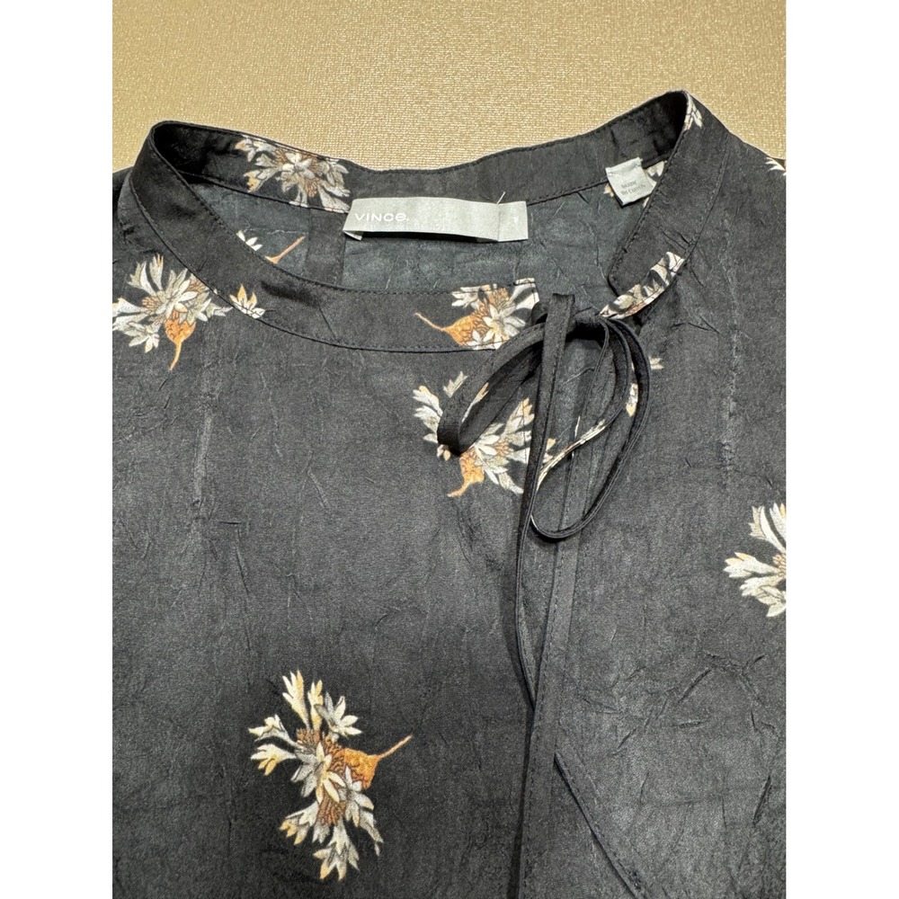 Vince Textured Floral Tie Neck Blouse Black Long Sleeve Crinkle Top Medium - Picture 2 of 11